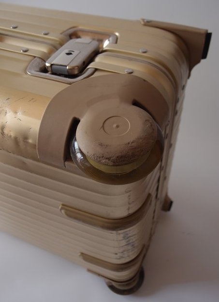 リモワ RIMOWA トパーズゴールド2輪 TOPAS 916.63 中古スーツケース